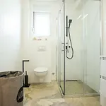 Glorija Apartment